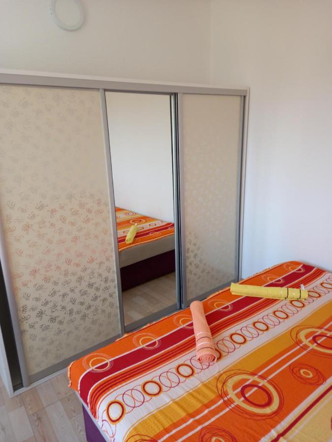 Md Apartmani ชานจ์ ภายนอก รูปภาพ