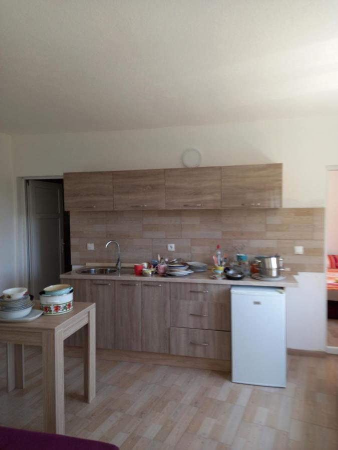 Md Apartmani ชานจ์ ภายนอก รูปภาพ